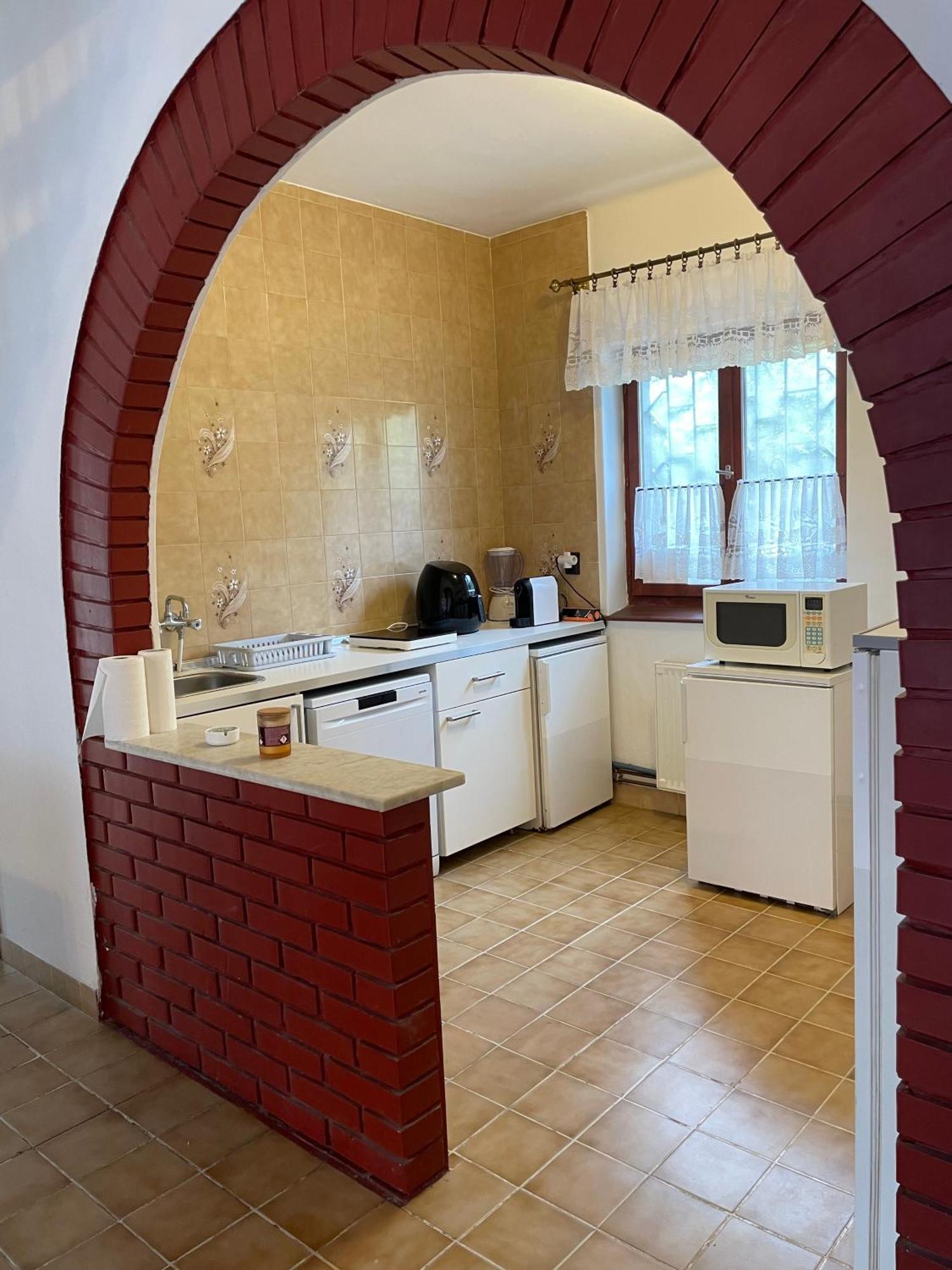 Gold Apartman Zamardi Exterior photo